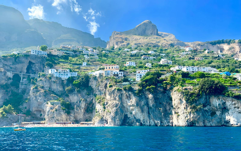 Day Trip to Pompeii & Positano from Rome with Limoncello Tasting rNKUoree