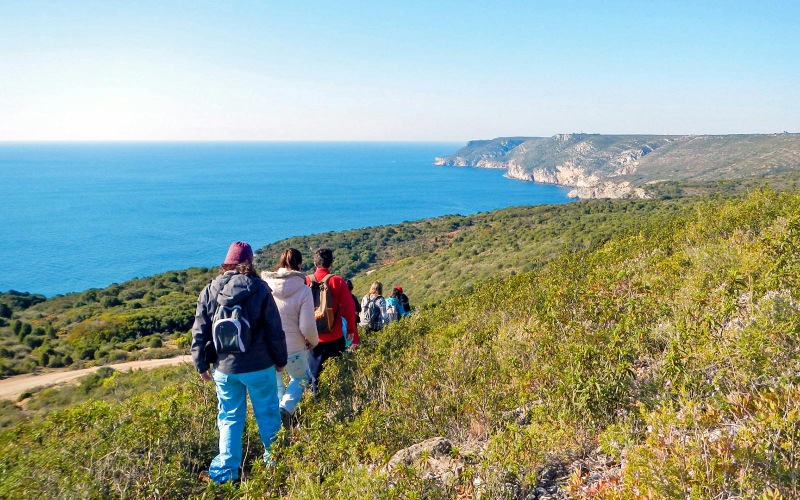 Half-Day Hiking at Arrábida Natural Park bIa1X4GV
