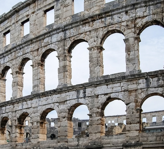 Pula: Arena Entrance Ticket AIVDHBCx