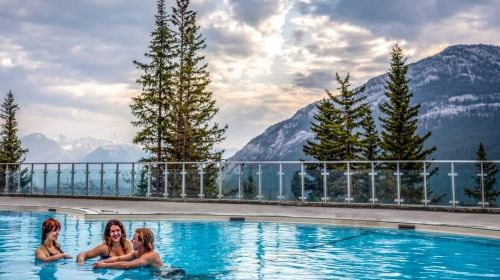 Banff: Gondola ,Hot Springs, Lake Louise & Three Lakes Tour Day Tours f7Eye4Gp