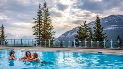 Banff: Gondola, Hot Spring and Three Lakes Tour Day Tours WNiIq85H