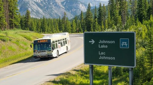 Moraine, Lake Louise, Emerald, Johnson Canyon & Banff Town Day Tours B87o2tHY