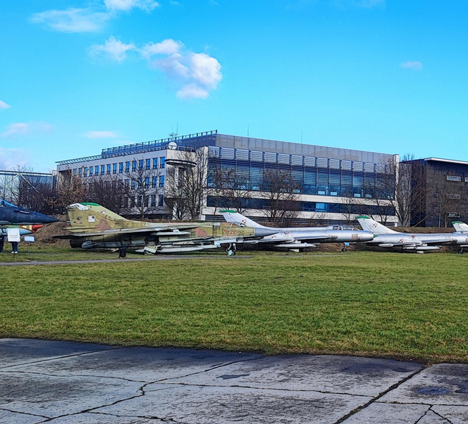 From Krakow: Polish Aviation Museum whaUKLKJ