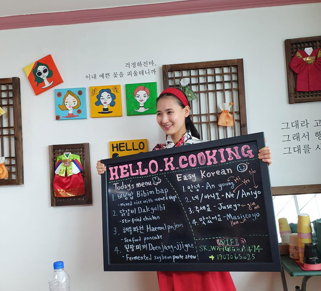 Seoul: Local Home Korean Cooking Class and Market Tour eBIkCcVC
