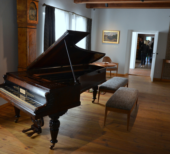 From Warsaw: Tour to Chopin's Birthplace - Żelazowa Wola pVeKycmT