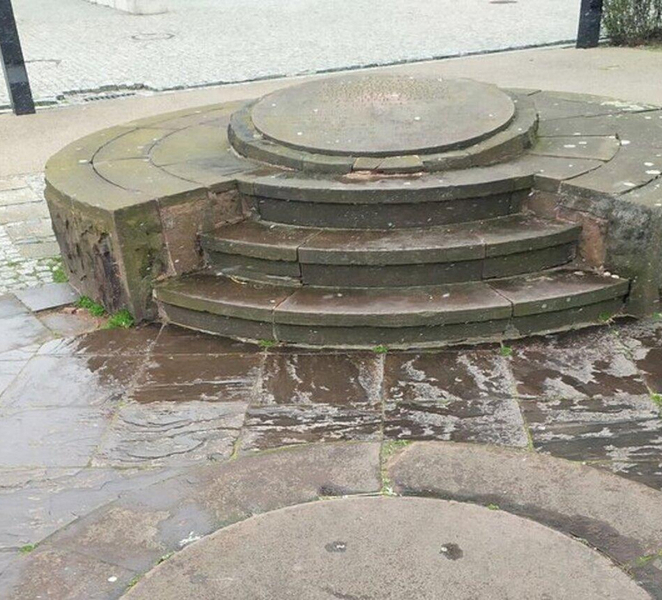 A unique walking tour of Jewish Warsaw -- past and present DRu5NskC