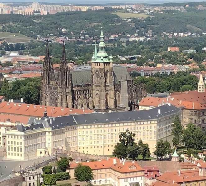 Prague: Old Town and Jewish Quarter Walking Tour oCwoUQNN