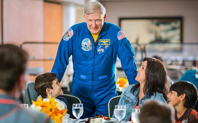 Kennedy Space Center Tickets & Chat with an Astronaut yeQkoR4s