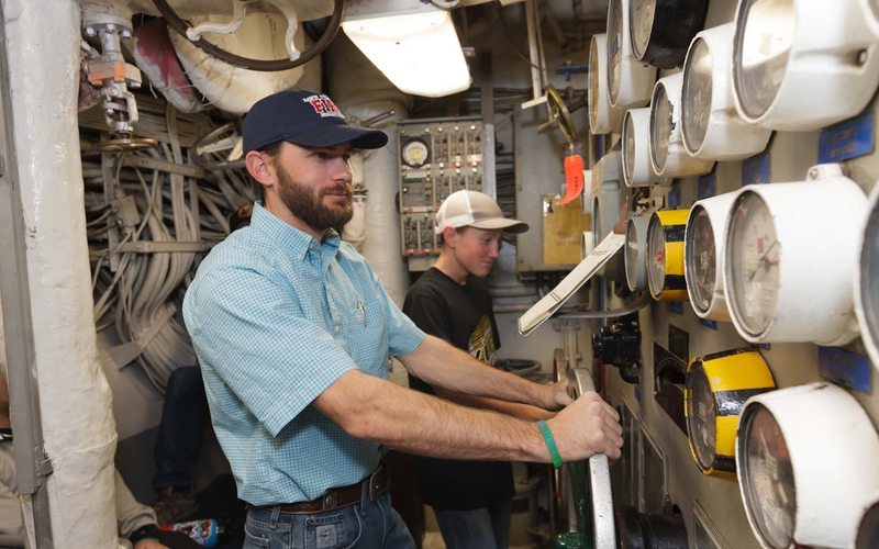 Guided Engineering Tour (Includes Self-Guided Experience) HBfGJV0X