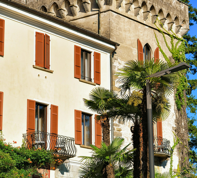 Locarno: Express Walk with a Local z1SOuIWY