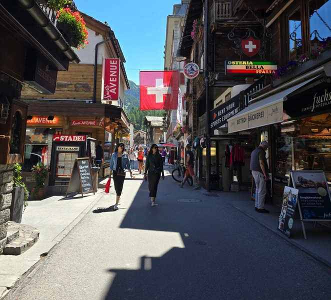 Zermatt 2-Hour Small Group Village Walk Wv9JrTBp
