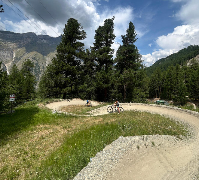 Zermatt: Sunnegga Flow Trail Guided Mountain Bike Tour O70ZIPi6