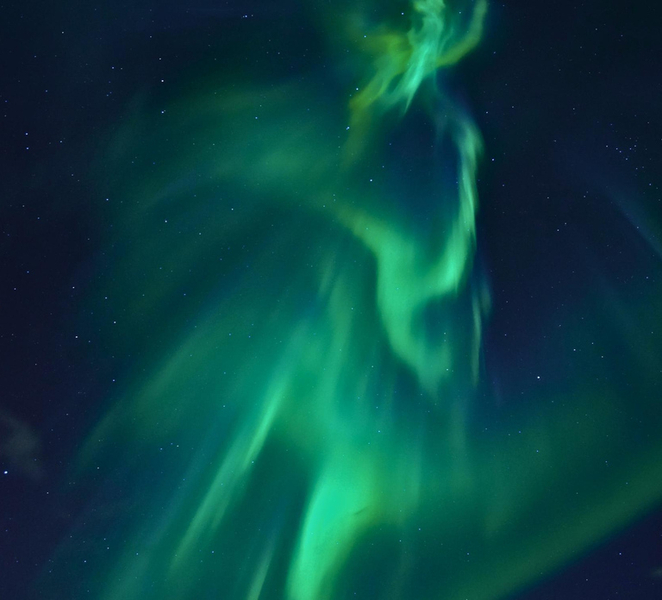 From Reykjavik: Private Northern Lights Evening Tour LN1ZmY4t