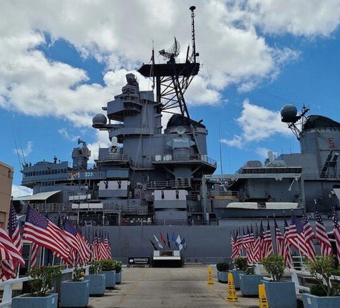 Honolulu: Pearl Harbor, USS Arizona and Battleship Missouri xXbsJxdr