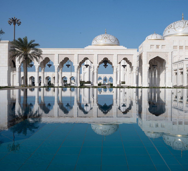 Abu Dhabi: Layover Sightseeing Tour with Airport Pickup DFYUVpIz