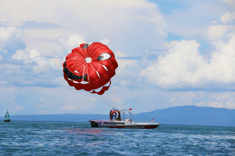 Parasailing at Elephant Beach (Havelock) rKZa65nx