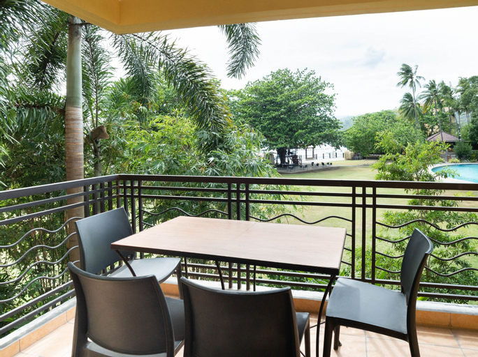 Club Balai Isabel, Taal lake
