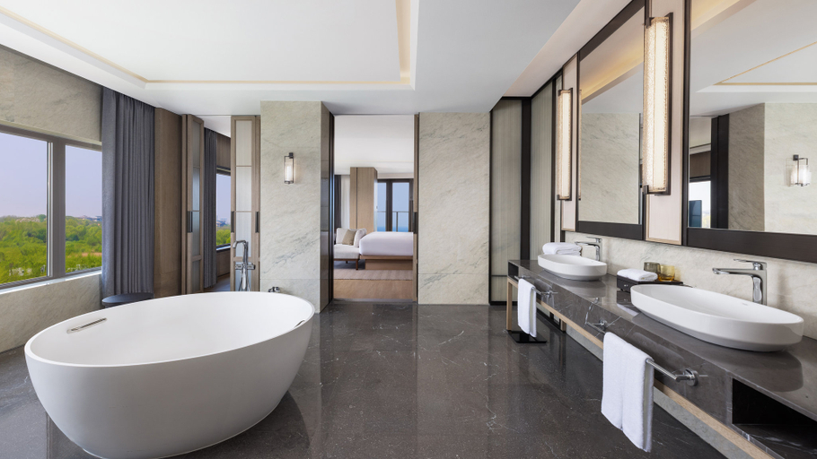 Bathroom 2, Vignette Collection RESEA HOTEL BEIDAIHE by IHG