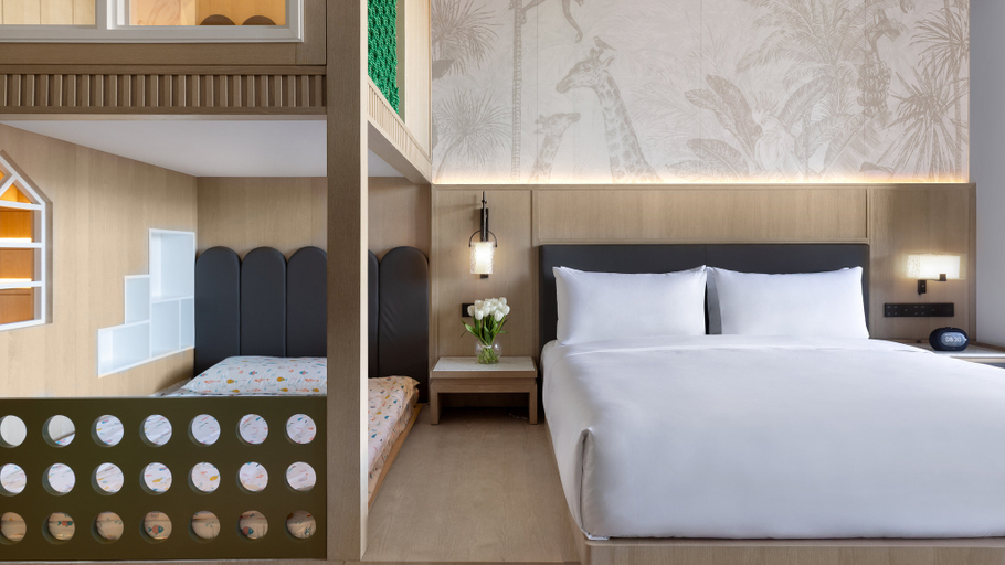 Bedroom 4, Vignette Collection RESEA HOTEL BEIDAIHE by IHG