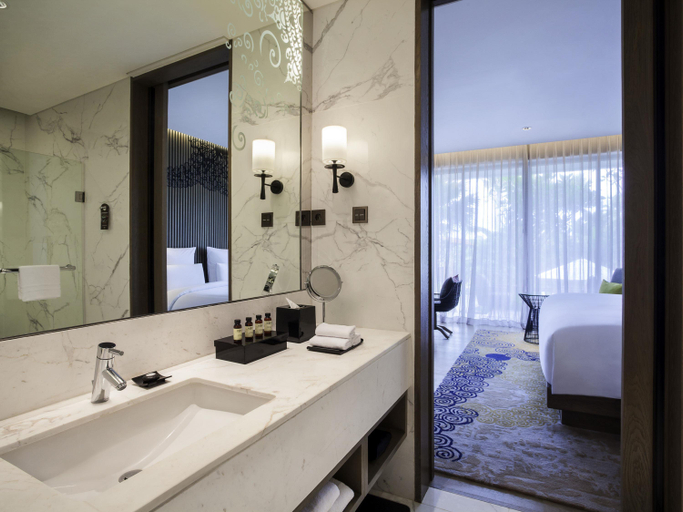 bathroom 5