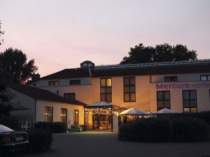 Exterior & Views 2, Mercure Tagungs & Landhotel Krefeld, Krefeld