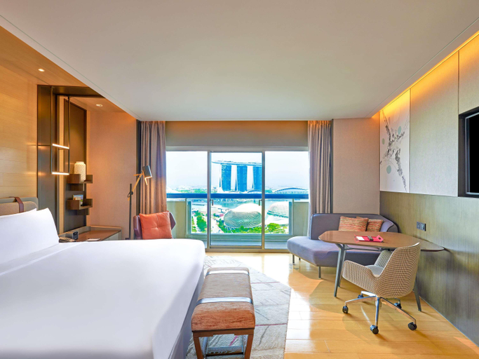 Swissotel The Stamford Room Type - Premier Prestige Marina Bay, 1 King, Balcony, Marina Bay View Swissotel The Stamford Room Type - Premier Prestige Marina Bay, 1 King, Balcony, Marina Bay View