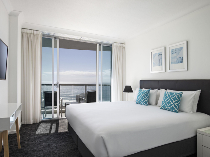 Bedroom 4, Mantra Towers of Chevron Surfers Paradise, Gold Coast