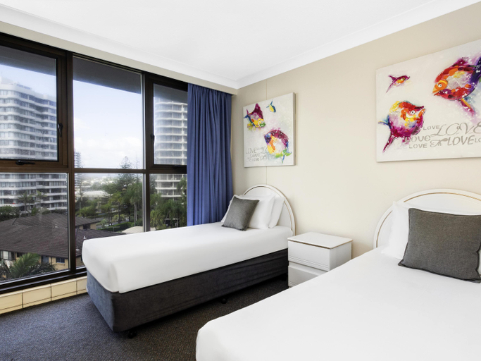 Bedroom 3, BreakFree Acapulco Surfers Paradise, Gold Coast