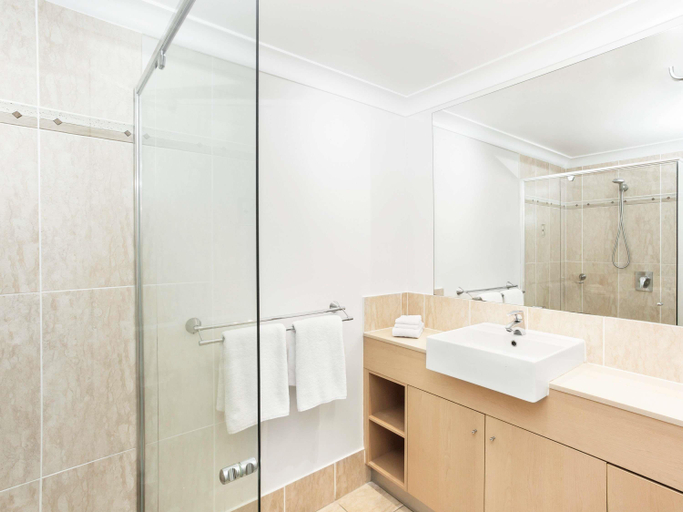 Bathroom 5, Mantra Aqueous Port Douglas, Douglas