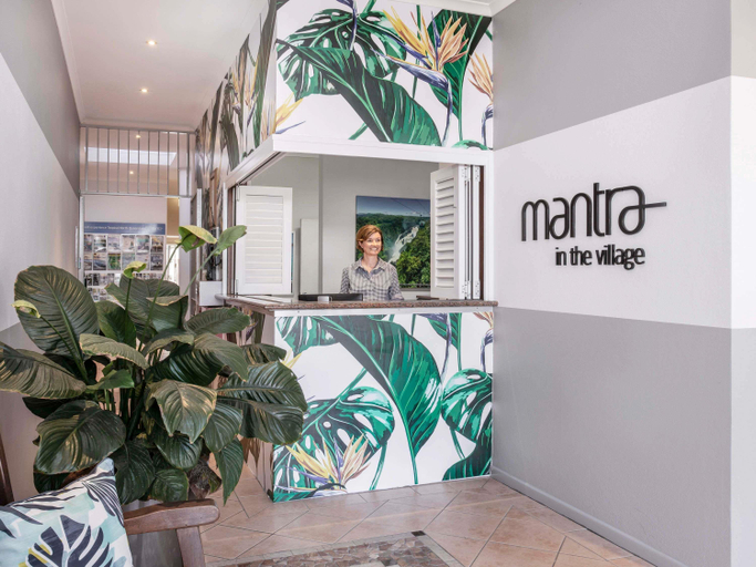 Others 4, Mantra in the Village Port Douglas, Douglas