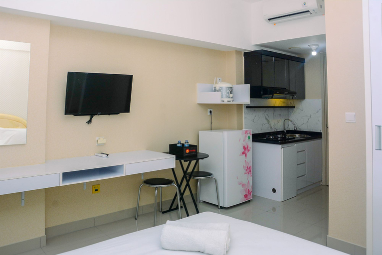 Exterior 5, Comfy with Modern Style Springlake Summarecon Studio Apartment By Travelio, Bekasi
