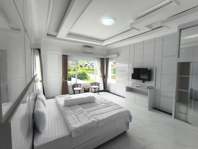 Bedroom 3, GREEN HILL RESORT, Cianjur