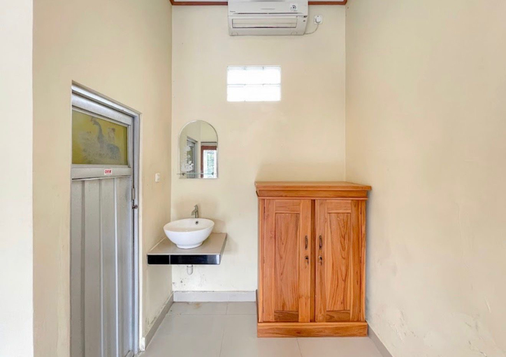 Others 5, Lilis Cempaka Mas Guesthouse, Tabanan