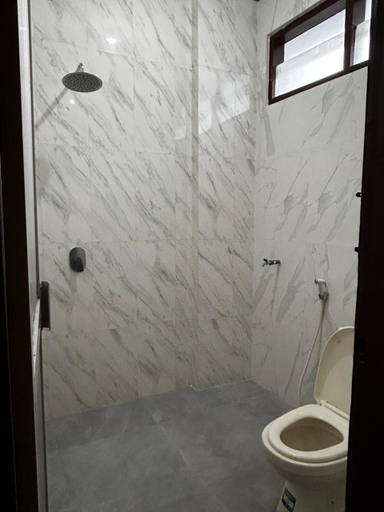 Bathroom 5, Hotel Pesaban, Lombok