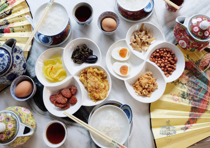 Food & Drinks 5, Loftel 22 Hostel, Bang Rak