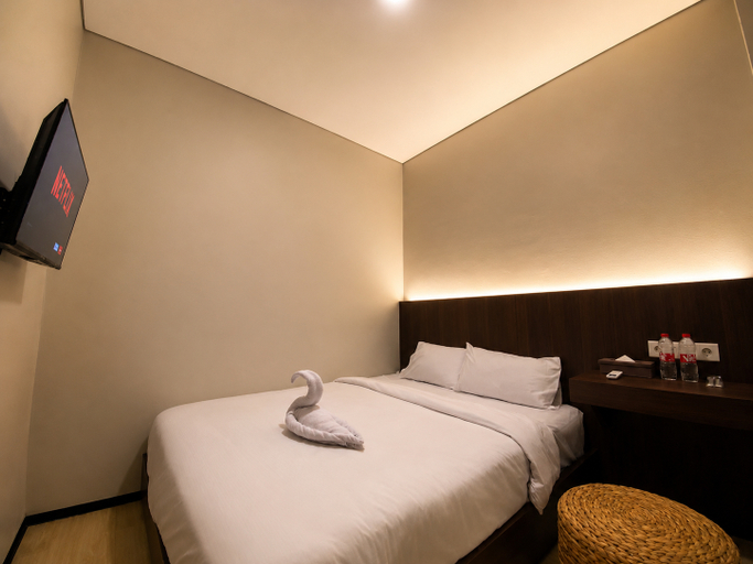 Sleep Studio Hotel City Center Surabaya Room Type - Queen Studio
