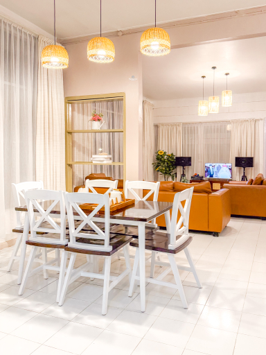 Others 2, Emrys Villa by Nginapsini, Bogor