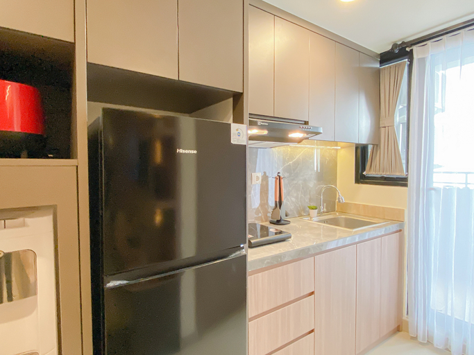 Others 4, Homey and Serene 2BR at Apartment Meikarta District 2 By Travelio, Cikarang