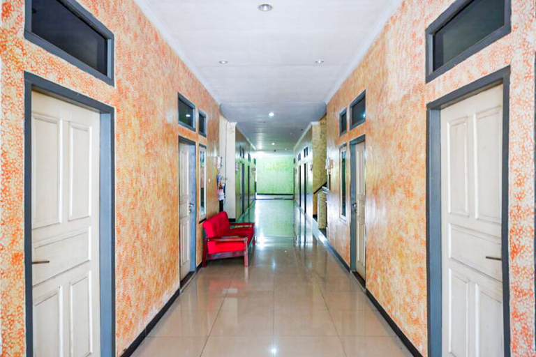 Others 5, RedDoorz near GOR Wisanggeni, Tegal