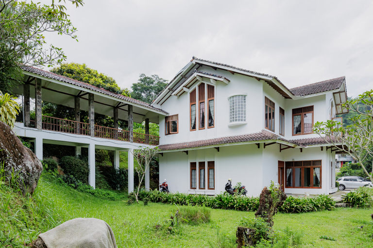 Others 3, RedDoorz Plus @ Megamendung Puncak 2, Bogor