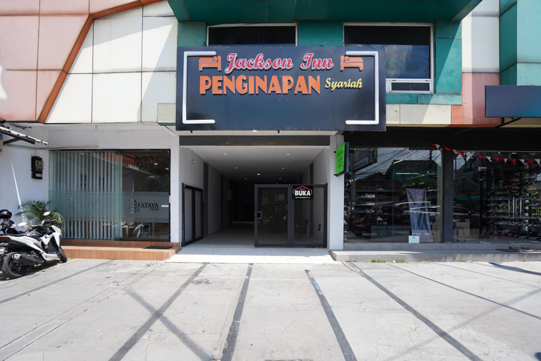 Others 3, Urbanview Hotel Jackson Living near Stasiun Malang, Malang