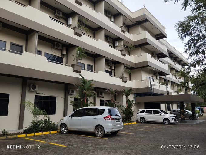 Exterior & Views 1, Pelangi Hotel & Resort, Tanjung Pinang