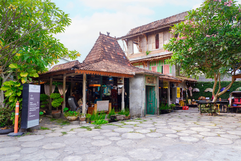 Kampung Lawasan Heritage Cottage Yogyakarta - Exterior & Views