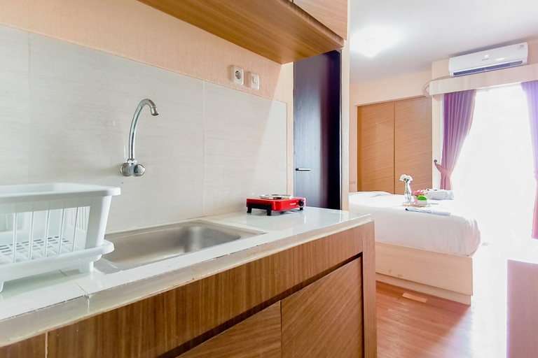 Others 3, Warm Serenity Studio at Apartment Suncity Residence By Travelio, Sidoarjo