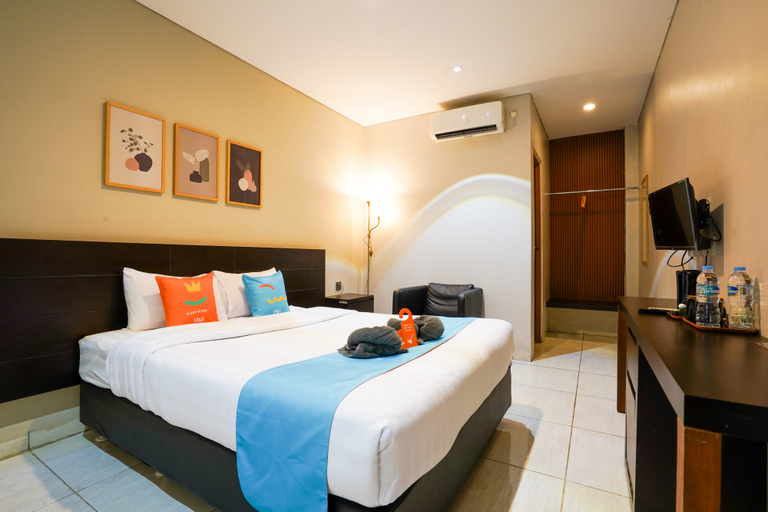 Bedroom 4, Sans Hotel Prime Cailendra Yogyakarta by RedDoorz, Yogyakarta