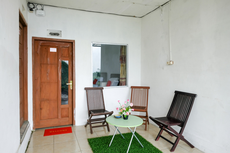 Others 4, RedDoorz Syariah @ Jalan Dieng 5, Wonosobo