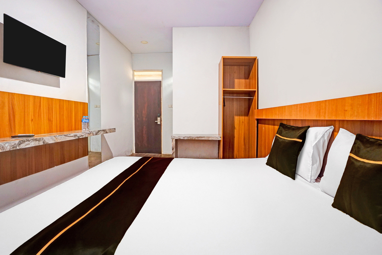 Bedroom 3, Collection O Bwalk Hotel Malang, Malang
