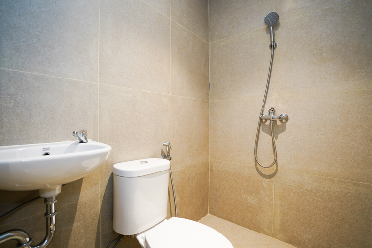Bathroom 3, SANS Stay Arkana Seturan Pakuwon Mall, Sleman