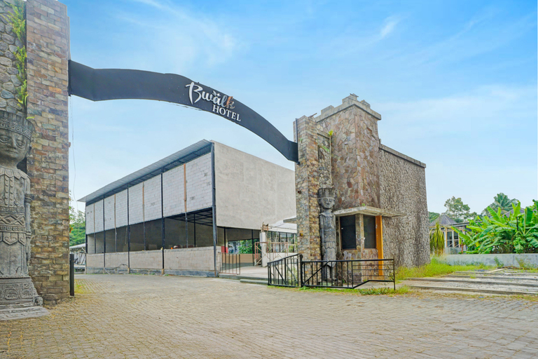 Exterior 2, Collection O Bwalk Hotel Malang, Malang