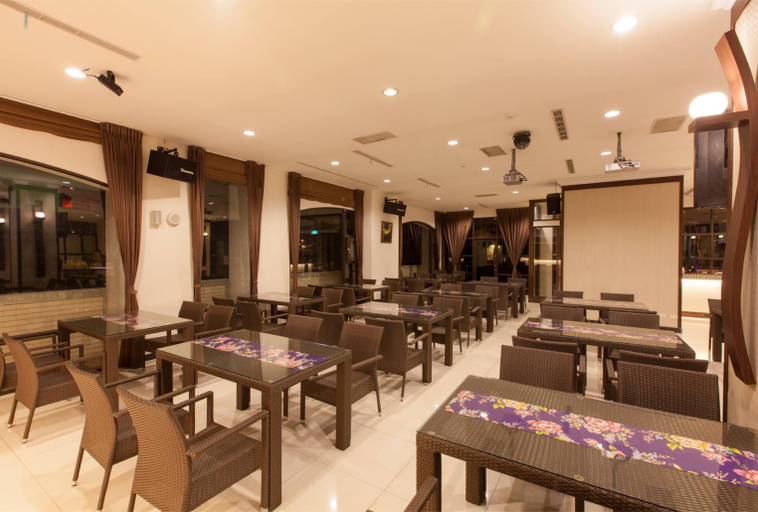 Food & Drinks 4, F Hotel Sanyi, Miaoli